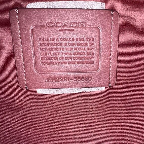 🆕🔥NWT! Coach Derby Tote Handbag Leather Gold/Rouge Msrp:$350.00 - Picture 12 of 13